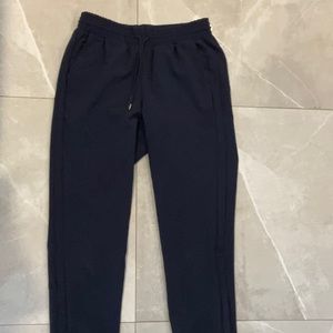Athleta Metropolis Straight leg pant size 8